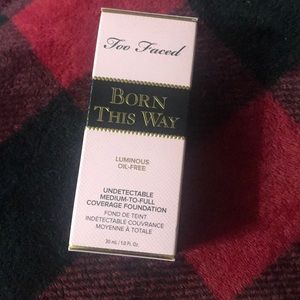 Makeup - Too faced Foundation Makeup - Too faced Foundation